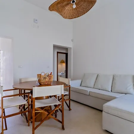 Dimora Delle Riserve Naturali Holiday home *